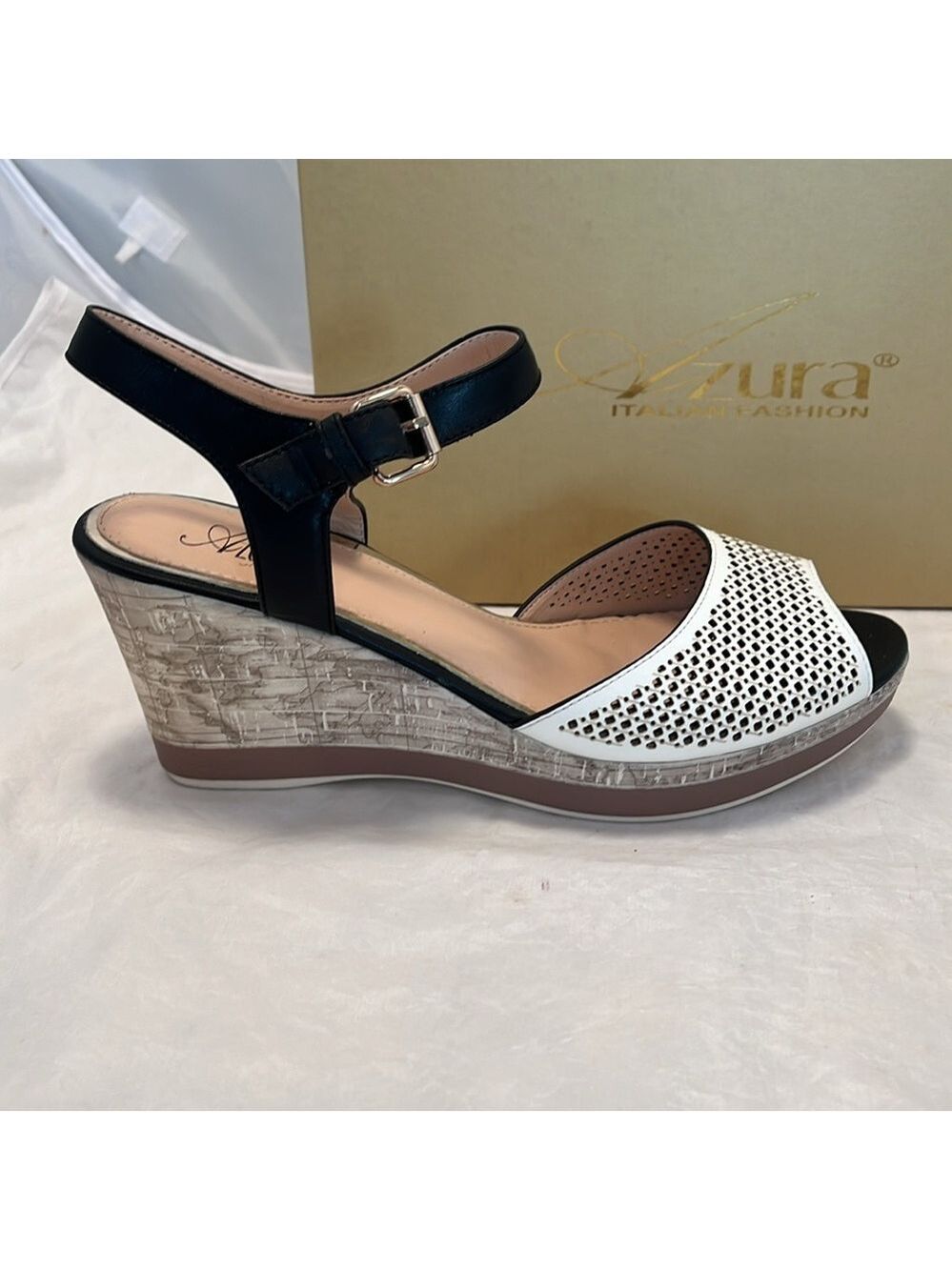 Azura Liefde Off White Wedge Sandal - Picture 12 of 16